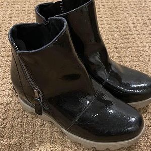 Girls Sorel Wedge  Booties
